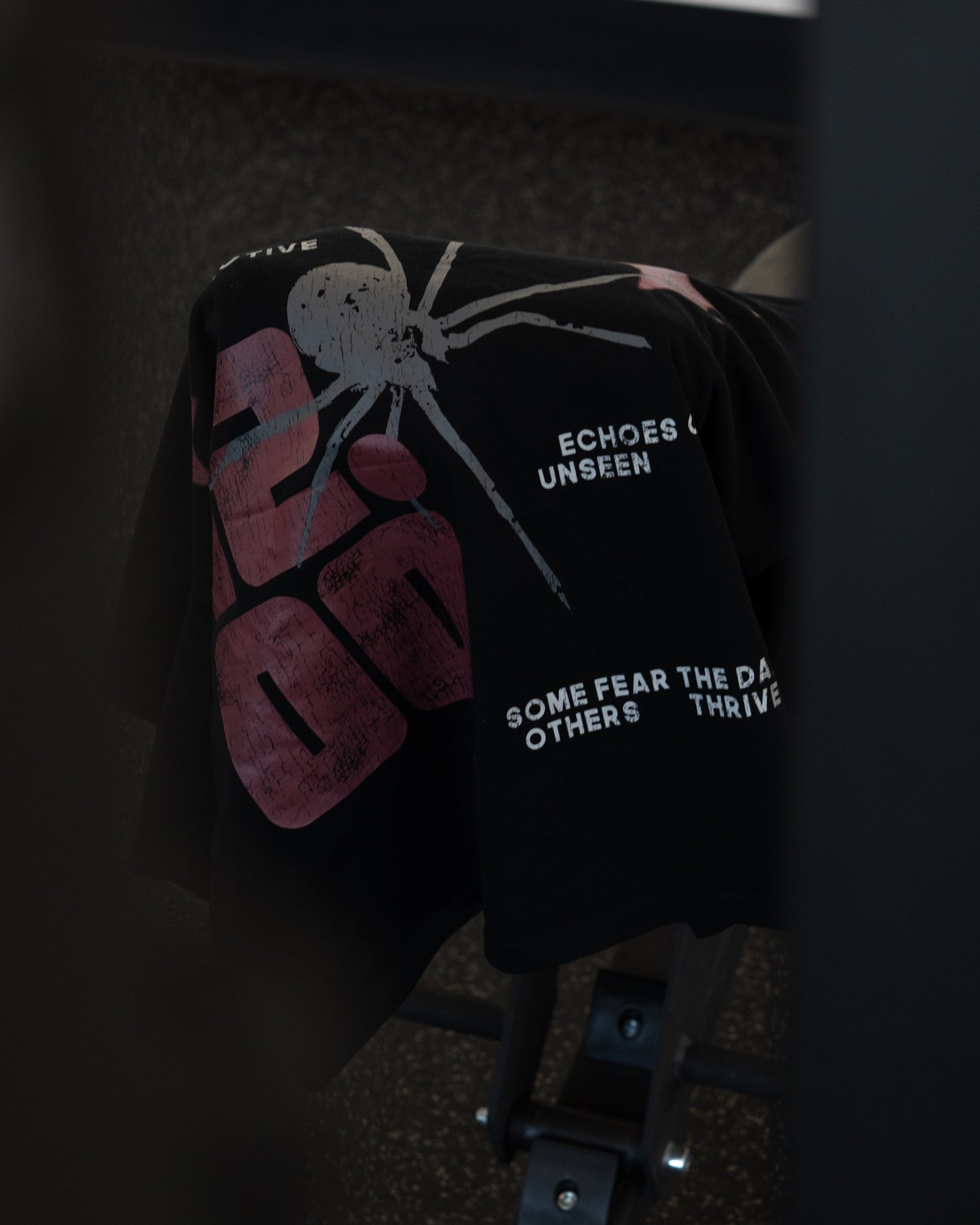 THE OVERSIZED SPIDER TEE