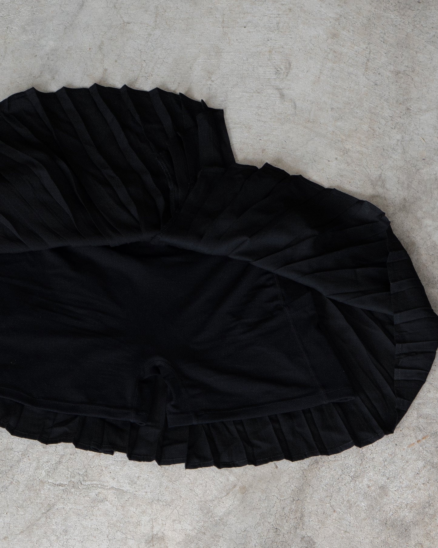 THE MIDNIGHT SKIRT