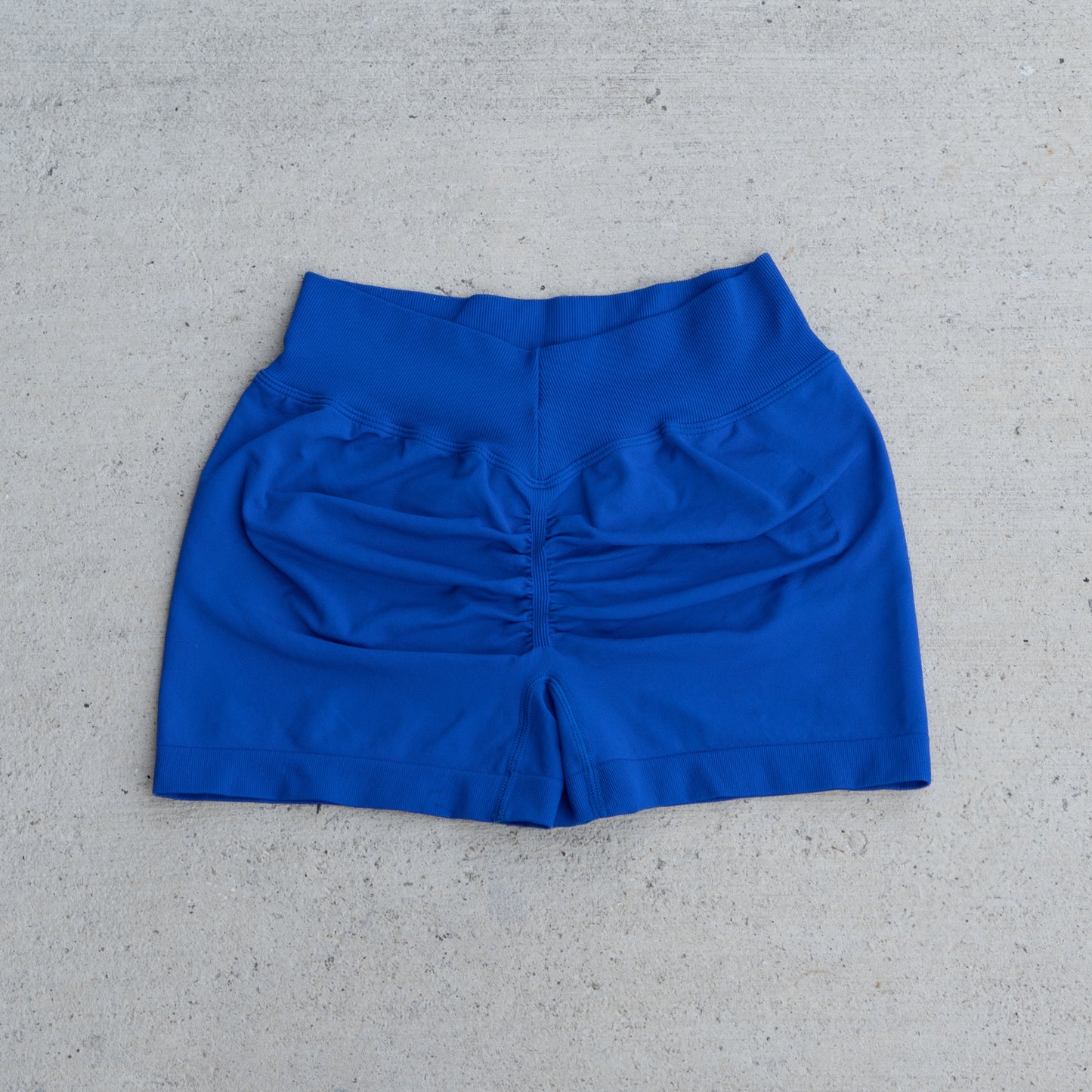 THE OG SCRUNCH SHORT